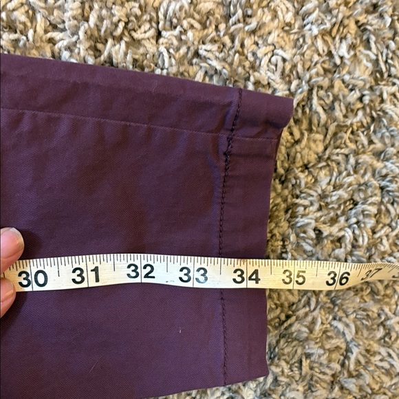 Old Navy Women's Skinny Jeans  Plum color Size 6 - Picture 7 of 9